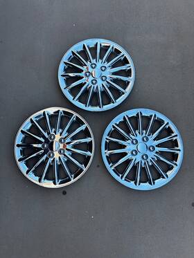 Xieuh226 Upgrade Your Auto 17ft 15 Spoke Push-on Chrome Wheel Cover Hubcaps