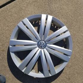 561.601.147.e Volkswagen Passat Hubcap Wheel Cover Hub Cap 2014 2015 2016 16 Inch B