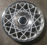 (1) Rare Oem 1996-1997 Chrysler Town & Country Lx 15" Hubcap Wheel Cover 4684268. Fixed Price $34.99.