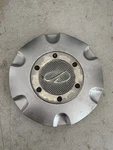 1998-2005 Oldsmobile Bravada Center Wheel Cap Used Oem 9593401, 9594015. Fixed Price $15.00.