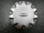 1999-2003 Ford Windstar 15" Oem Silver Center Cap XF22-1A096-AB 3323 ONE/1*. Fixed Price $10.00.