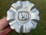 Honda Oem Wheel Center Cap Silver Finish Chrome Logo SDB-2 2002 2003 2004 2005. Fixed Price $13.95.