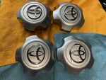 42603-48020 Toyota Highlander Hubcap Center Set. Fixed Price $60.00.
