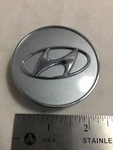 2011-15 Hyundai Santa Fe Veracruz Sonata Elantra Hub Center Cap Oe 52960 2S250. Fixed Price $9.50.