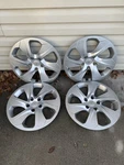 Set Of 2019 - 2025 Toyota RAV4 Oem 17" Hub Cap Wheel Cover # 426020R040. Fixed Price $72.08.