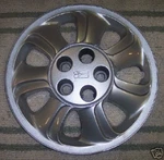 Genuine Oldsmobile Achieva Hubcap Oem 95 96 1994 1997. Fixed Price $24.00.