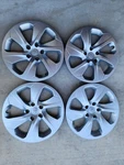 Oem Set Of Toyota RAV4 17" Hubcaps Wheel Covers Silver Used 19 20 21 22. Fixed Price $119.00.