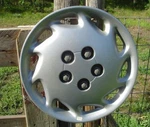 Oldsmobile Cutlass 98 88 Hubcaps Wheel Cover. Fixed Price $49.00.