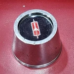 1966 To 1972 Gm Oldsmobile Ssi Wheel Center Cap Oem # 393796 - Nice Driver Cond.. Fixed Price $25.00.