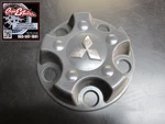 2006 2007 2008 2009 2010 Mitsubishi Raider Oem Black Center Cap 0YW91CD7AA. Fixed Price $9.99.