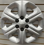 2009-2017 Chevy Traverse 17" Bolt-on Silver Hubcap Wheelcover Factory Original. Fixed Price $36.00.