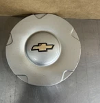 2002-2006 Chevy Trailblazer Center Cap P/n 9593373 #21. Fixed Price $14.99.