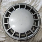 1990 Volvo 740 Gl Hubcap Very Good Condition Local Pickup Kingston Ny. Fixed Price $30.00.