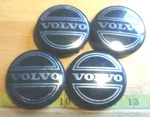 (4) Volvo Hub Caps 86 46379 HC362. Fixed Price $6.00.