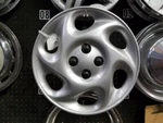 Wheel Cover Hubcap 15" 6 Spoke Type Fits 01-02 Saturn Series 235483. Fixed Price $39.99.