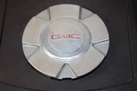 2007-2012 Gmc Acadia Wheel Center Hub Cap 9596977 Silver "broken Tab". Fixed Price $15.90.