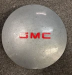 94 95 96 97 Gmc Sonoma S10 S15 Oem Center Hub Cap 5030 # 15661027 15661025. Fixed Price $31.80.