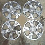 Hyundai Tucson Wheel Cover 11 12 2013 14 2015 17" 52960-2S100. Fixed Price $27.99.