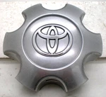 07 Toyota Sequoia Tundra Hyper-silver Oem Center Cap P/n 42603-420NM-01. Fixed Price $48.99.