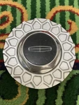 (1) Lincoln Town Car Oem Wheel Center Cap Silver Finish F0VC-1A096-AE Piece. Fixed Price $23.00.