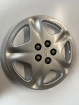 (1) Chevy Cavalier 15" Oem Wheel Cover Hub Cap Silver Finish 2000-2002 9594640. Fixed Price $25.00.