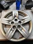 09 Hyundai Santa Fe Oem 16" Silver Center Wheel Hub Cap Cover 529600W100. Fixed Price $22.00.