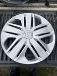 Scratches 18 19 20 Honda Fit 15 Oem Used Wheel Cover Hub Cap 55100. Fixed Price $54.99.