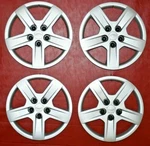 2005-2006 Chevy Equinox Hubcaps 16 Wheel Covers Oem 9596266 9595563 Set Of 4. Fixed Price $50.00.