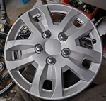 Car Wheel Hub Cap Cover 13" 97215113.3 / 124111 5700062. Fixed Price $13.42.