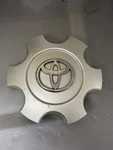 2003- 07 Toyota Sequoia 03-06 Tundra Aftermarket Center Cap Silver WCA-201. Fixed Price $20.00.