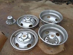 19.5 Stainless Hubcap Set Aami For Motor Home 18 Lug Nuts 20 Rings Centers. Fixed Price $99.99.