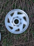 Set Of 4 Em 1999-2005 Ford F250 F350 Super Duty Excursion 16" Hubcap Wheel Cover. Fixed Price $300.00.