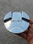 2003-2004 Isuzu Axiom Amigo Chrome Center Cap Hub 897314 7630-03 Dust Cover. Fixed Price $12.00.