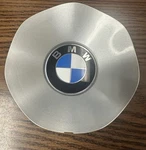 New 2004-2010 Bmw 645I 650I Oem Center Cap 59495 36.13-6763 117-01 Silver. Fixed Price $45.00.