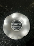 Volvo Center Cap # 9140405. Fixed Price $11.53.