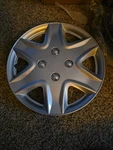 14" Set Of Silver Wheel Covers Rim Skins Hub Caps Snap On Fits R14 Tire &. Fixed Price $34.00.