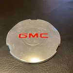 (1) 1999-2003 Gmc Sierra, Yukon Polished Center Cap P/n 15712389. Fixed Price $40.00.