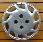 (1) Honda 14" Oem Wheel Cover Hub Cap Silver Finish 44733-SV4-0000. Fixed Price $18.95.