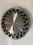 (1) Oem 1991-1993 Plymouth Grand Voyager 15" Hubcap Wheel Cover P/n 4684028. Fixed Price $18.00.