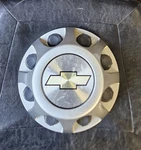 08-10 Chevy Silverado 3500 Dually Rear Center Cap 9597536 Oem. Fixed Price $34.00.