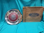 Nos 1977-1978 Ford Maverick Hubcap, Granada D7DZ-1130-C. Fixed Price $40.00.