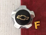 #f (1) 1994-1998 Chevy S10 Blazer Gm 15679648 Oem Wheel Center Cap Hub 15638494. Fixed Price $29.95.