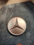 Mercedes Center Hubcap 1972-85 1074000025 R107 W116 W123. Fixed Price $24.00.