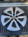 Scratches 2016 2017 2018 Toyota Prius 15'' Used Wheel Cover Hub Cap 61180SC. Fixed Price $39.99.
