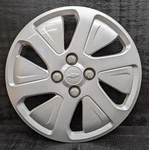 Chevy Chevrolet Spark 8055 3304 15 Inch Bolt-on Hubcap Oem 2016 2017 2018. Fixed Price $42.00.