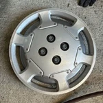91 92 93 94 95 Saturn Series Oem Wheel Cover Hubcap 14" 21010131 6001. Fixed Price $31.80.