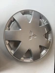 2004-05 Mitsubishi 16 Spoke Hubcap Wheel Cover Used Oem -MR589418HA (57575). Fixed Price $35.00.