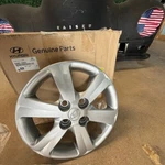 (1) Genuine Hyundai Accent 2006-2011 14 Inch Wheel Hub Cap Assembly 52960-1E800. Fixed Price $153.95.