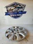 Wheel Cover Hubcap Spoke Fits 04-05 Sedona 279856. Fixed Price $60.00.