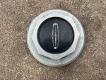 (1) 1975-1980 Lincoln Mark Iv V, Town Car, Continental Center Cap, Part# 254407. Fixed Price $20.00.